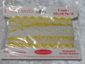 Feather Edge Eyelet Lace Pack of 5m Iridescent White/Lemon